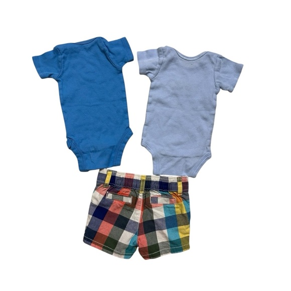 Gerber Carter’s Baby Boy Set 3PC Outfit Bundle Onesie Plaid Shorts NB Newborn - Picture 2 of 5